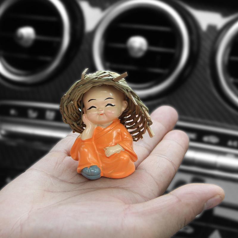 4Pcs Cute Straw Hat Monks Buddha Statues Creative Buddha Dolls Table Car Decoration Resin Crafts Gift Little Monk Sculptures