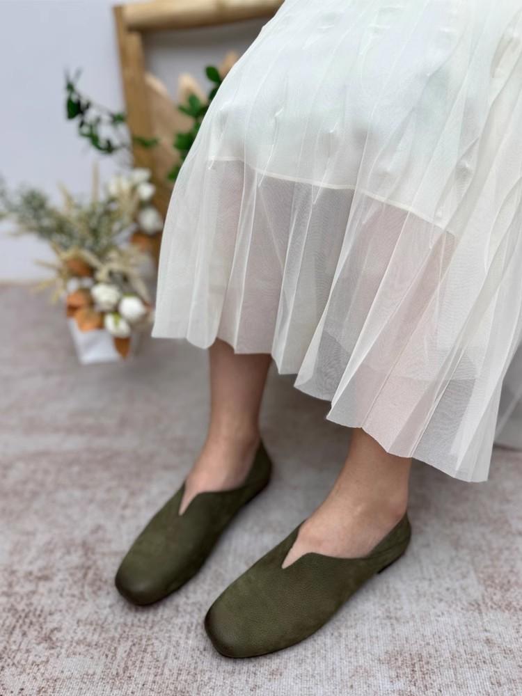 

Модная ручная работа Ретро Натуральная кожа Женская обувь на мягкой подошве Воловья кожа Лесной стиль Художественные туфли бабушки Повседневные туфли на плоской подошве 250