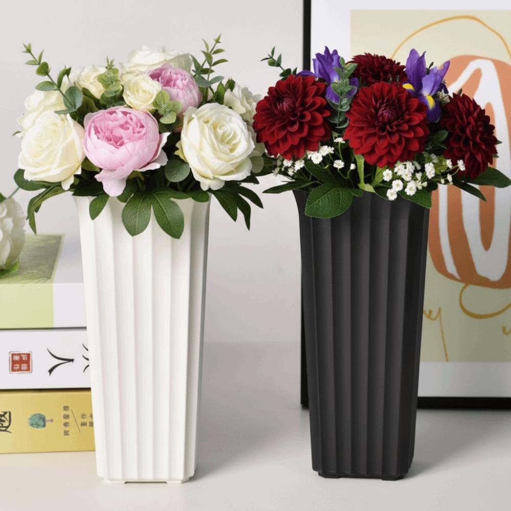Black White Flower Vase Plastic Nordic Style Decorative Vase Vertical Stripes Design Desktop Decor Ornament Flower Arrangement