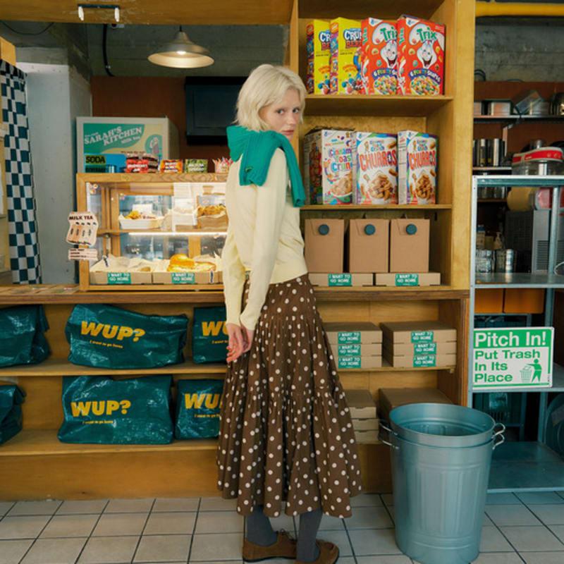 GREENBUTTER Flauschiger Kurzer Schal (Grün)