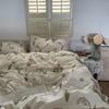 French Style Retro Printed Bedding Rural Style Duvet Cover Solid Color Dust-proof and Easy To Clean Mattress Protective Covers Envelope Pillowcase