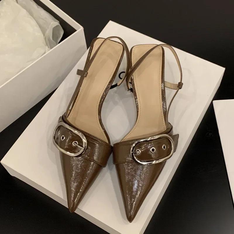 

Новые женские сандалии на среднем каблуке с острым носком, дизайнерские шлепанцы для ходьбы, летние модные туфли для вечеринок, женские сандалии 35 коричневый