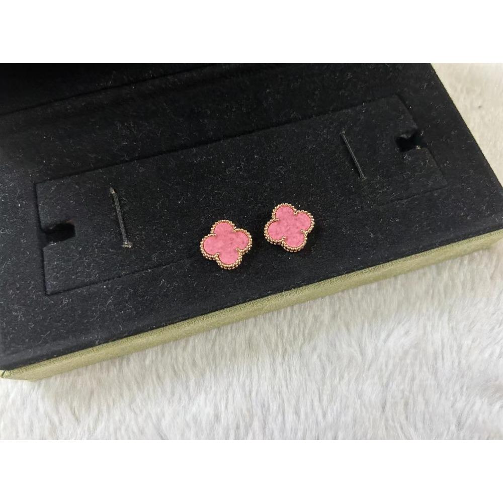 High Version Lucky Four-leaf Clover Earrings for Women 18K Fashion Light Luxury Natural White Mother-of-pearl Pair of Earrings