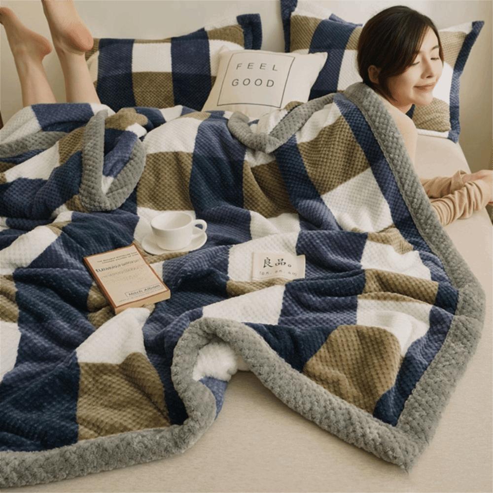 Coral Fleece Winter Throw Blanket Japanese-style Nap Blanket Cozy Sleep Blanket Autumn
