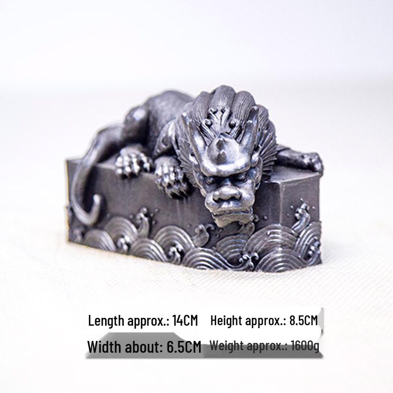 

Chinese Style Water-Repelling Beast Resin Ornament for Wealth and Home Décor