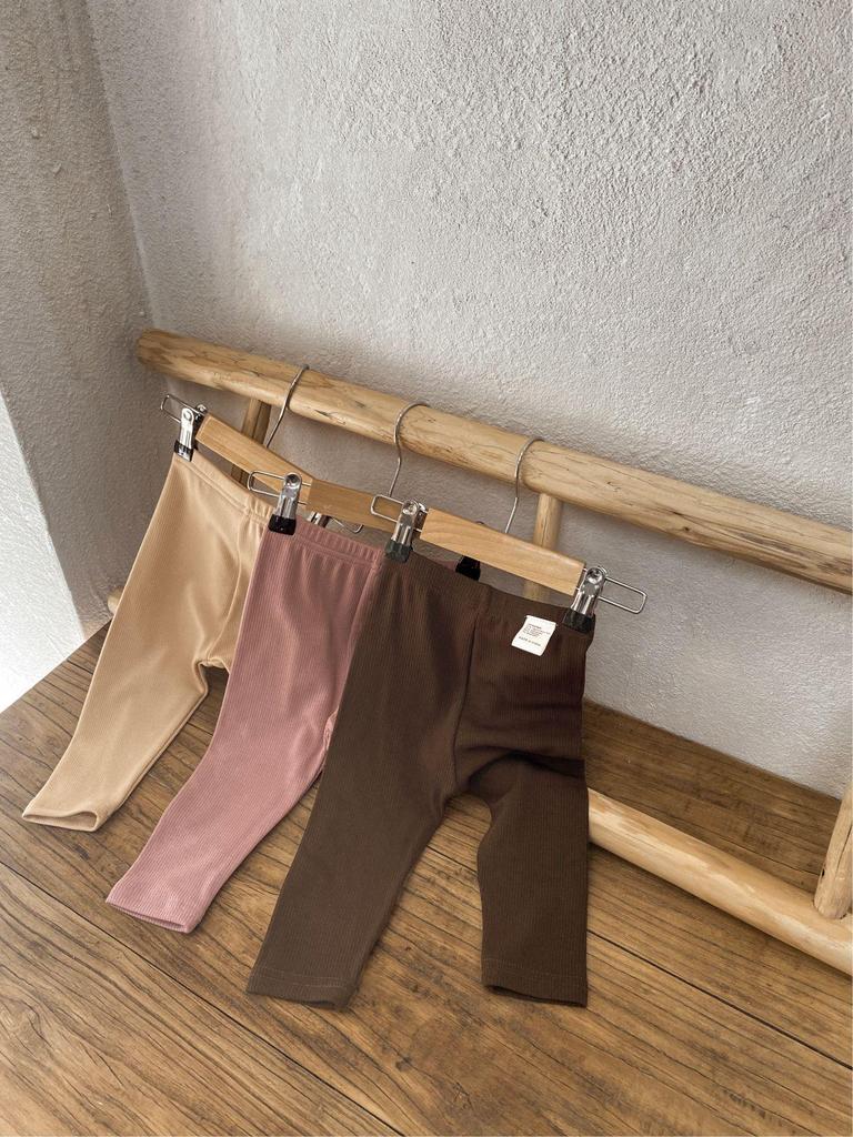 Newborn Velvet Striped Leggings - Elastic, Thin, Solid Color Pants for Boys & Girls, Spring and Autumn.