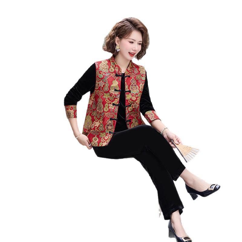 Golden Velvet Zodiac Year Spring Outfit for Mom: Stylish Chinese Tang Suit for Middle-Aged & Elderly Women, Spring/Autumn Collection.