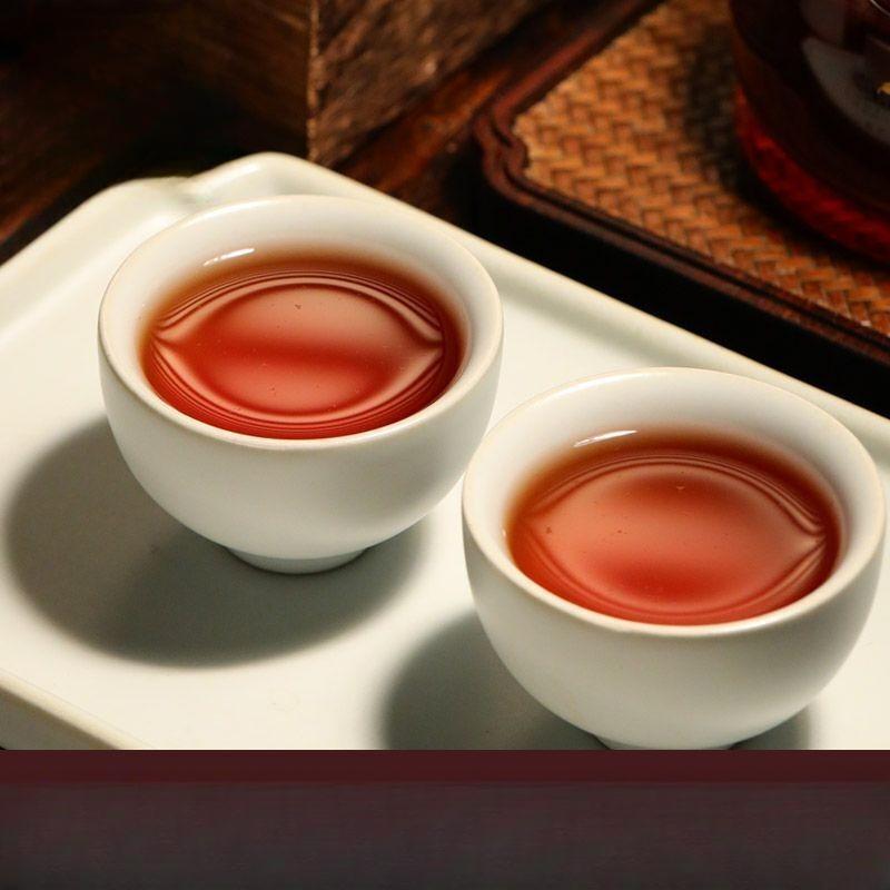 Big Tree Tea Kahverengi Tavuskuşu Pu'er Çayı Olgun Çay Kek Yunnan Qizi Kek Çayı 357g