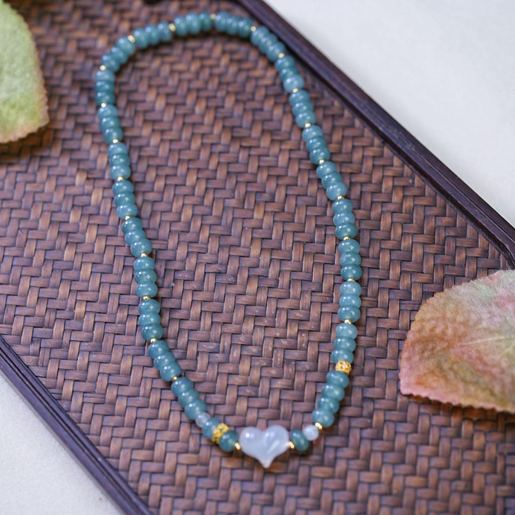 Elegant Blue Water Jade & White Crystal Women's Bracelet - Luxurious Beaded Jewelry Accessory