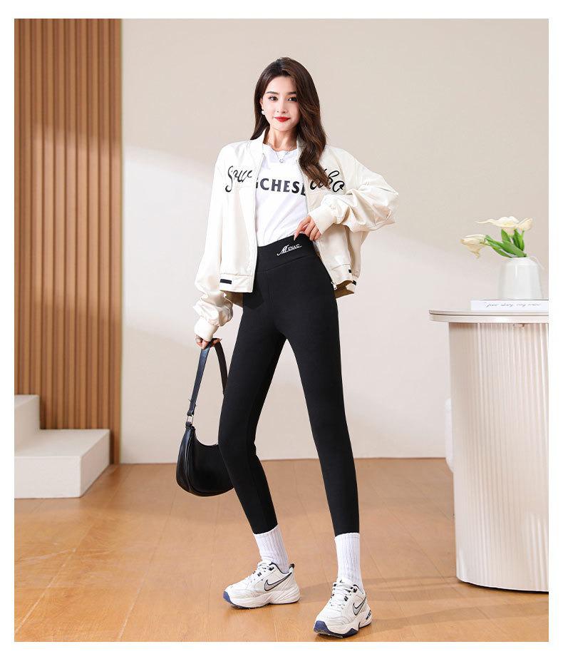 High-Waisted Fleece-Lined Women's Slimming Warm Base Layer Pants for Autumn/Winter