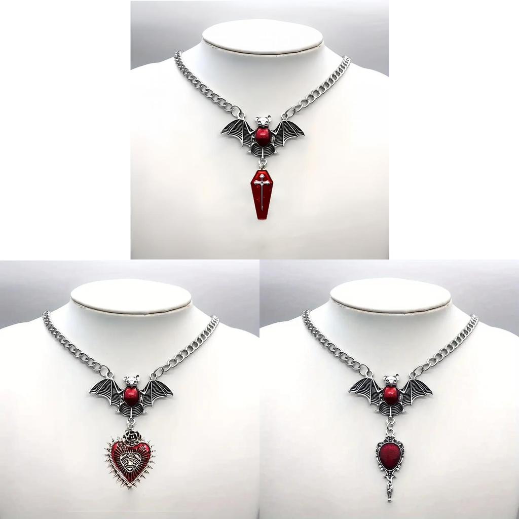 Gothic Vampire Bat Pendant Necklace With Alloy Bloodstone Charm For Women