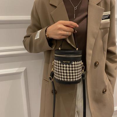 Leopard Print Women's Bag Winter New Portable Bucket Bag Personalized Trend Shoulder Crossbody Cylinder Bag