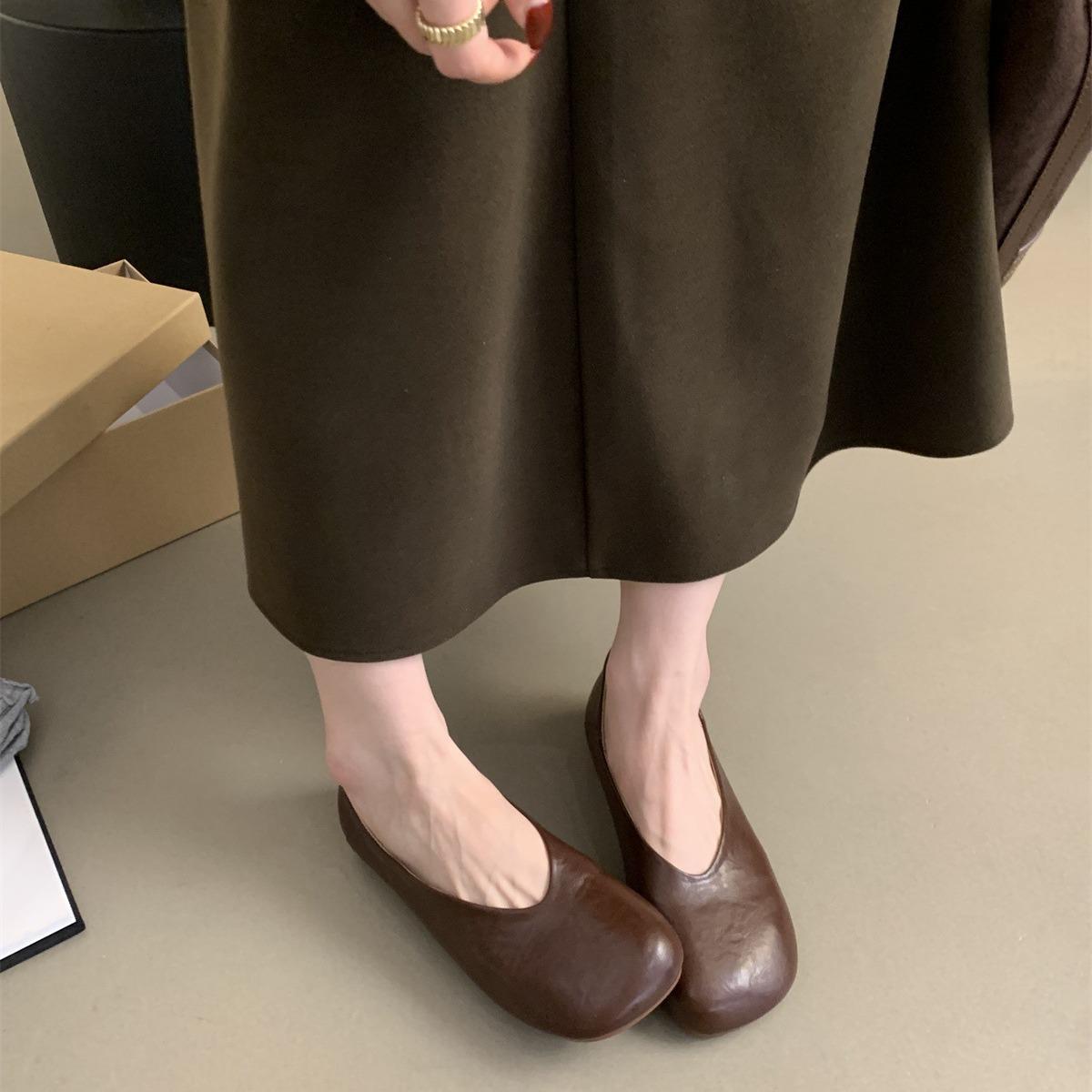 Женские кожаные лоферы без шнуровки — фото 3