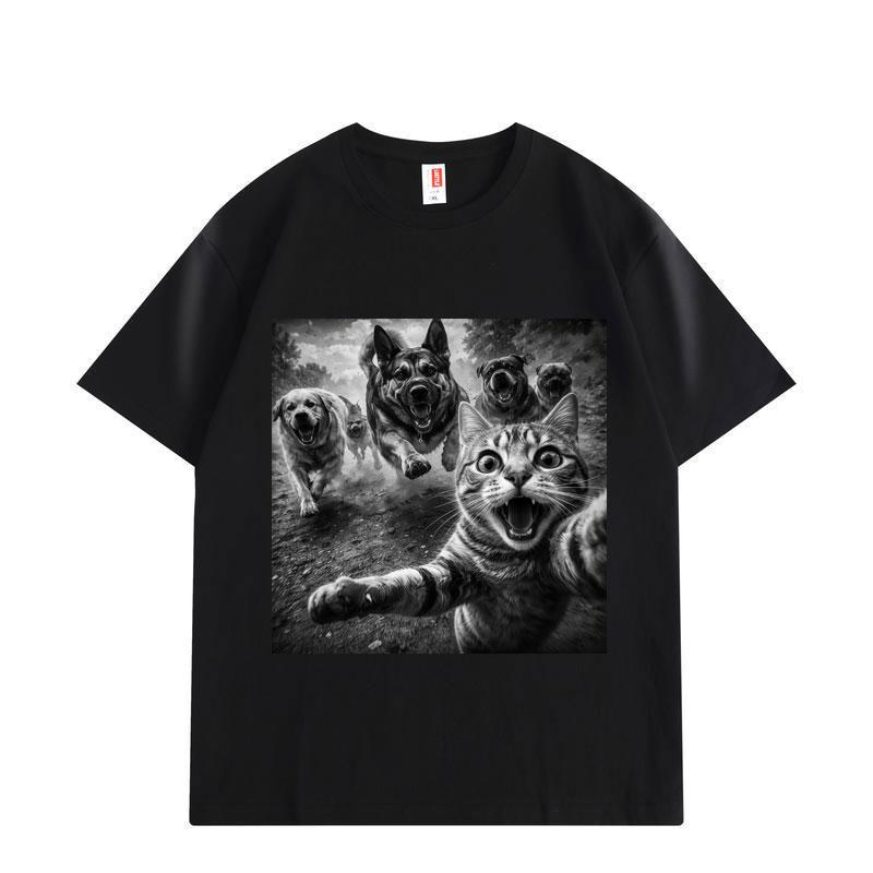 Funny Dog Chase Cat Meme Graphic T Shirts Men Wmen Fashion Vintage Short Sleeve T-shirt Summer Casual Cotton T-shirts