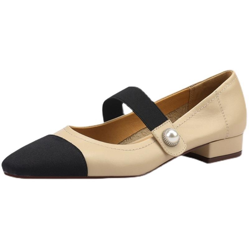 Подходящие черные туфли на низком каблуке с круглым носком. Женские туфли Мэри Джейн — фото 6