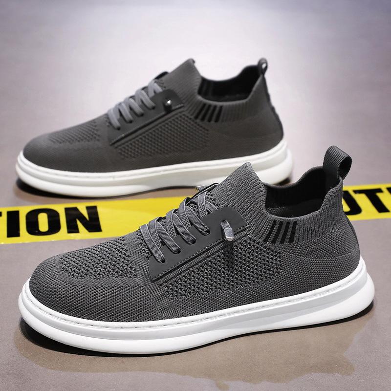 Men's Fly-woven Casual Shoes Summer New Soft-soled Mesh Breathable Board Shoes Versatile Sports Men's Shoes