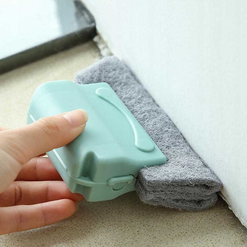 Brush Cleaner For Cleaning The Corners And Nooks Of Shutters