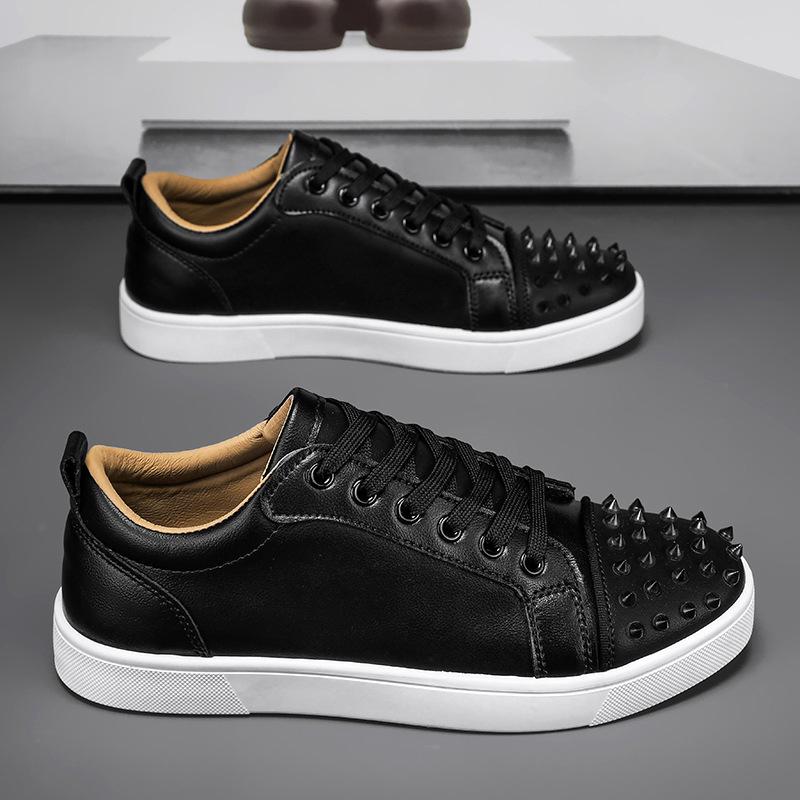 Men's White Microfiber Leather Rivet Low-Top Sneakers - Stylish Autumn Casual Shoes