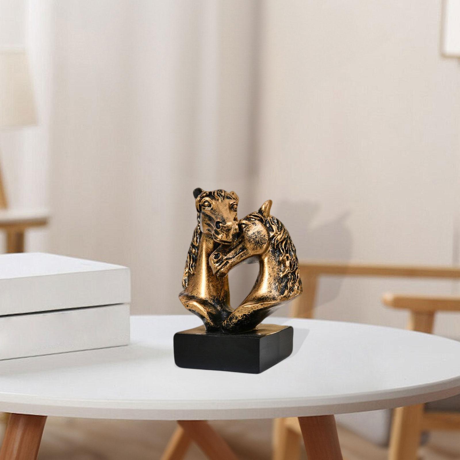 

Resin Horse Head Statue Elegant Animal Figurine Art Craft Sculpture for Living Room Interior