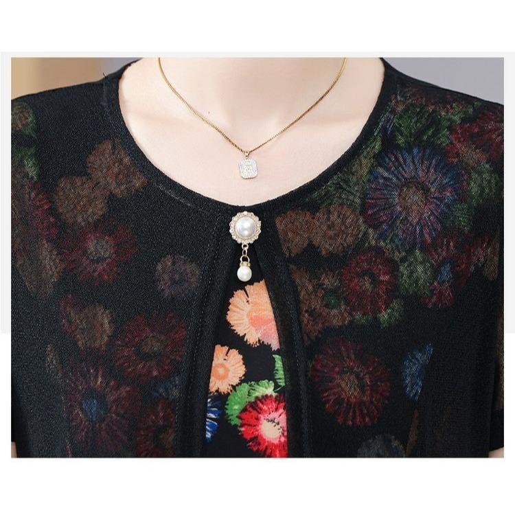 Chic Summer Fake Two Piece Dress for Moms Elegant Slimming and Youthful Mid Age Women Fashion Clothing