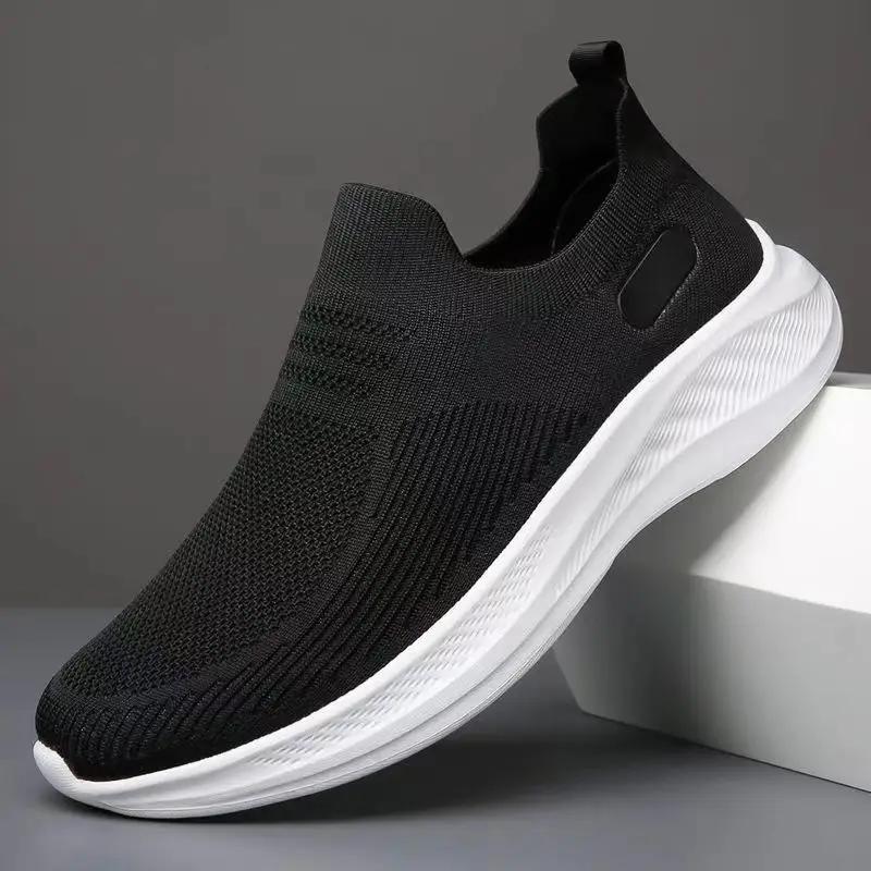 

2024 Весна и осень Новые мужские повседневные туфли One Step Lazy с мягкой подошвой, нескользящая спортивная обувь, дышащая обувь из старой пекинской ткани 39