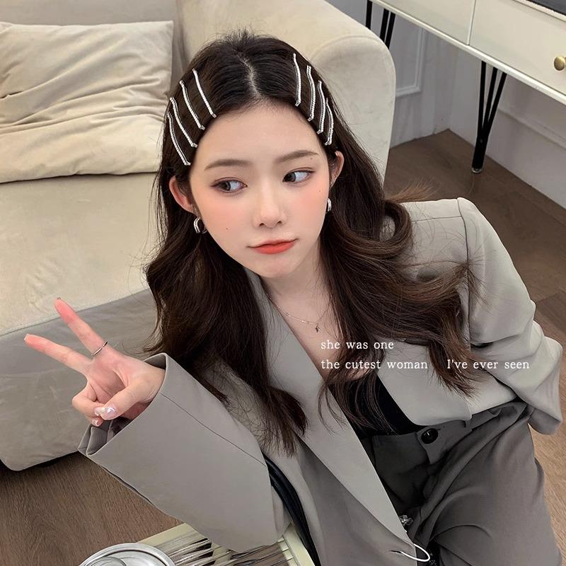 Jennie Rhinestone Hairpin - Side Clip Hair Accessory for Girls