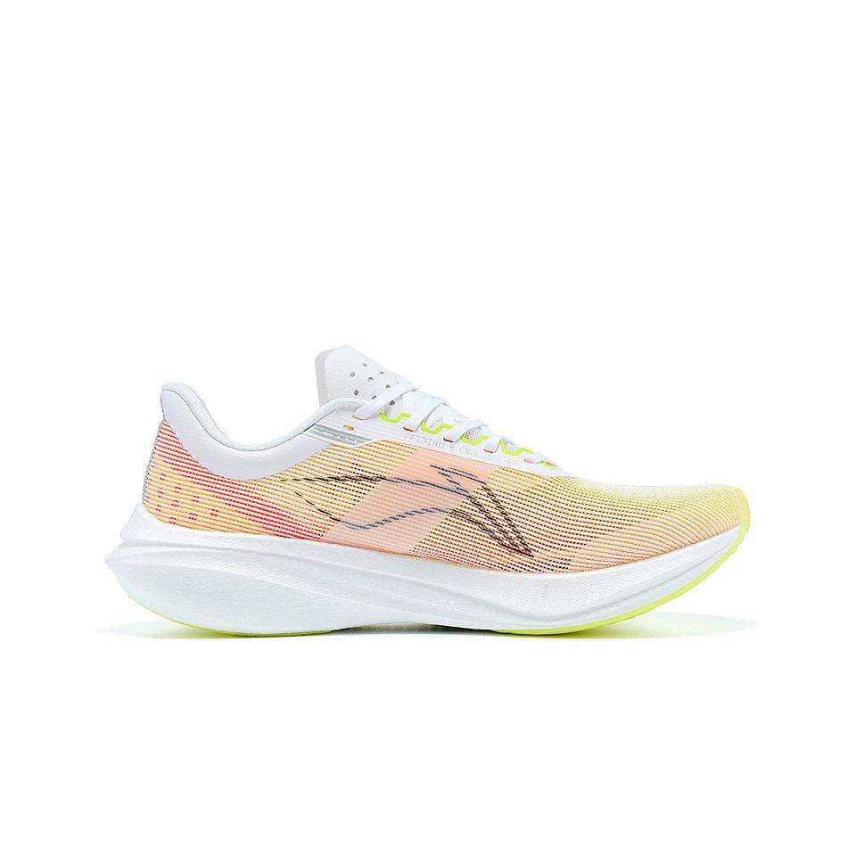 Lining feidian 4 challenger. Li-ning feidian 3 ultra. Li ning red hare 6. Lining challenger. Lining challenger.