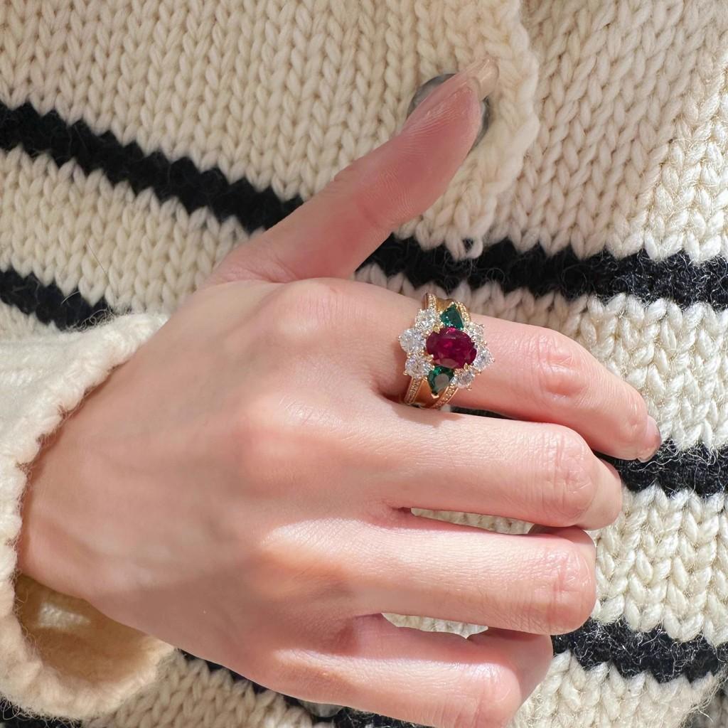 Stylish Minimalist Gold Copper Adjustable Emerald And Ruby Ring For Fashionistas