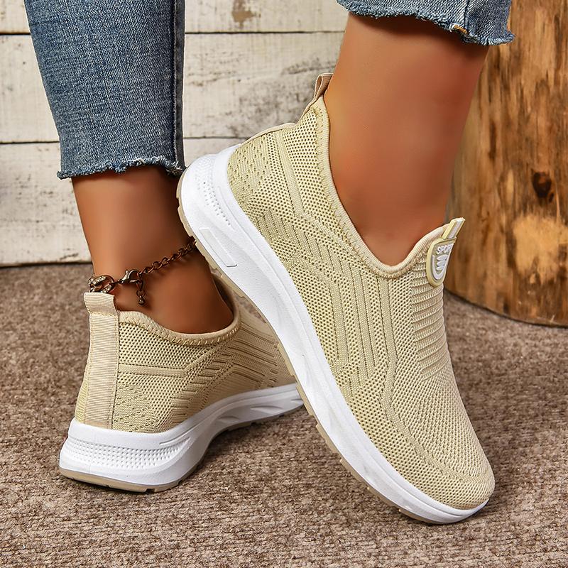 ladies shoes women's summer sneakers Slip in casual sports shoes are non slip, lightweight, and suitable for outdoor home use
