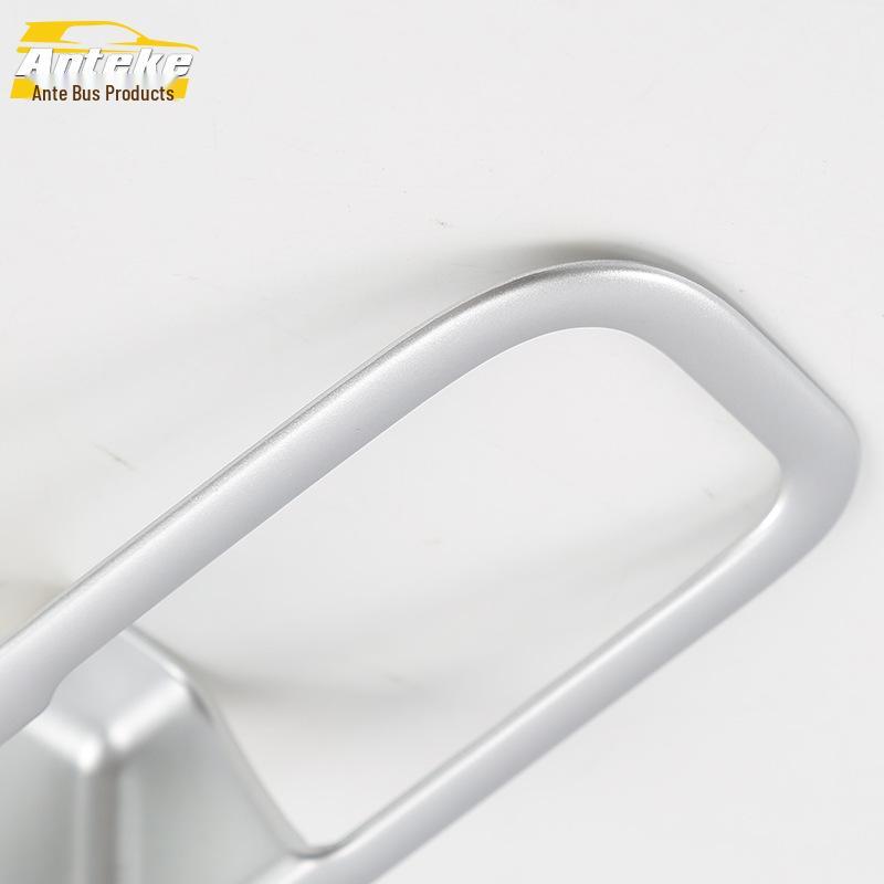 Suitable for Zhi Pao 18 Model: Passenger Side Glove Box Handle Door Bowl Bright Patch & Storage Box Decoration Frame.
