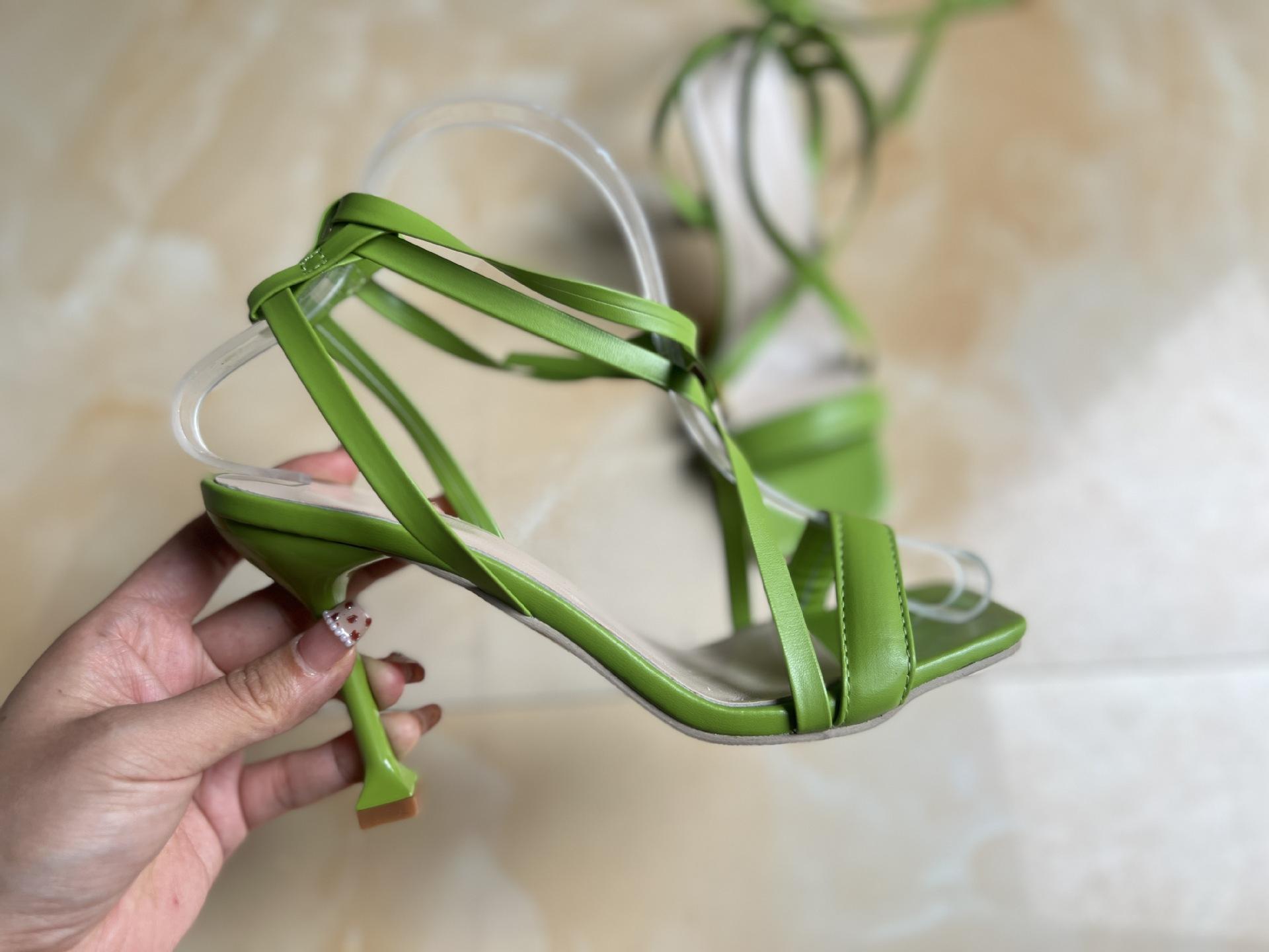 

2024 Весна Мода Босоніжки на високих підборах з обмоткою Жіночі Бокал і Босоніжки 43 зелений