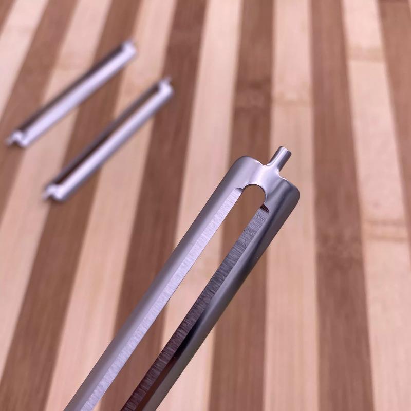 

Большие плоские зубья головка овощечистки бытовая нержавеющая сталь многофункциональная овощечистка лезвие кухонная чистка фрукты и дыни гаджеты новый