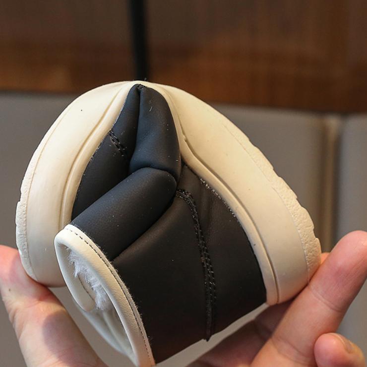 Kinderschuhe für Mädchen Schneestiefel Winter Plüsch Mädchenschuhe Fell Kind Jungen Outdoor Lederschuhe Rutschfeste Kurze Stiefel