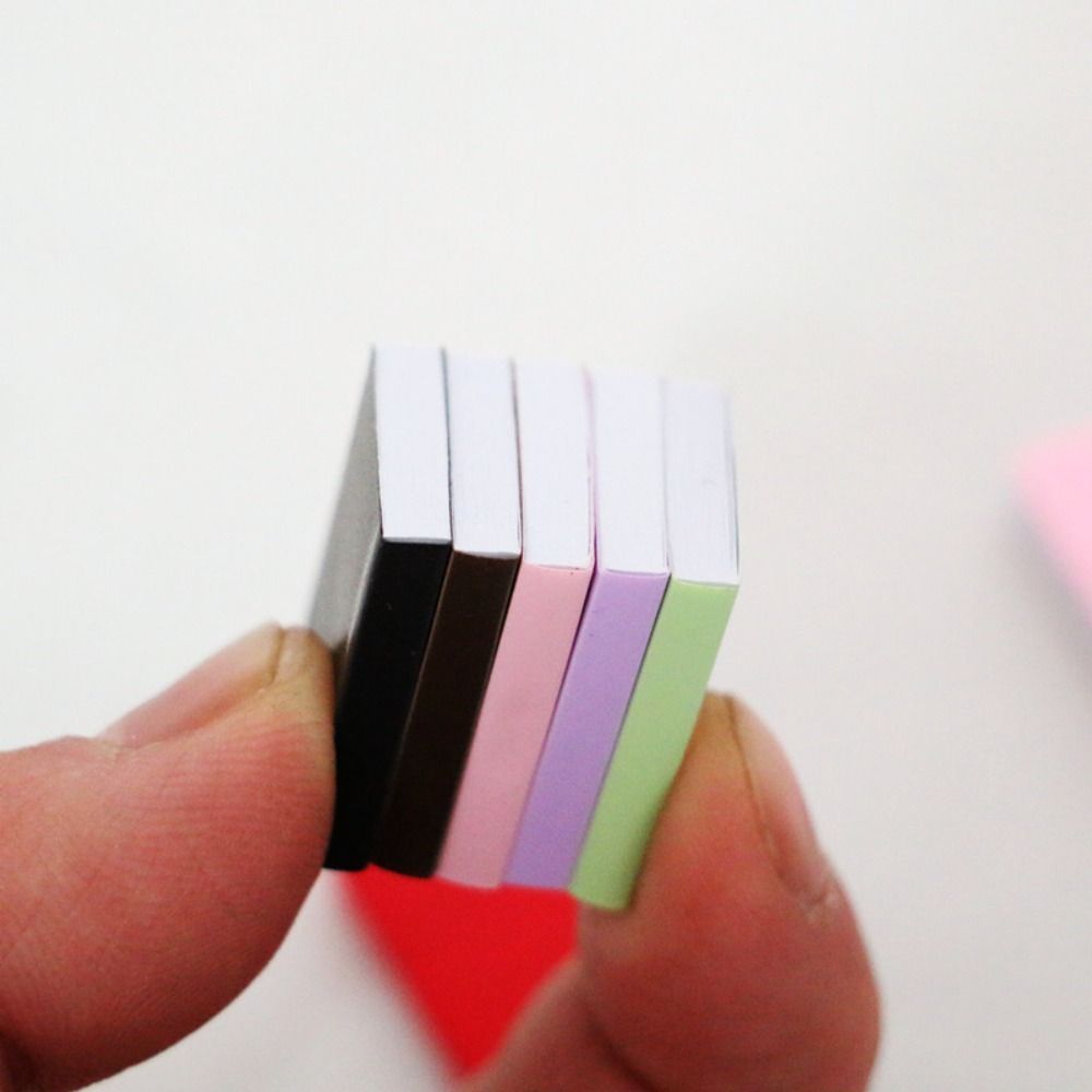 4pcs/set 1/12 Dollhouse Miniature Accessories Pocket Paper Books Ornaments Simulation Color Book Notebook Furniture Model Toy