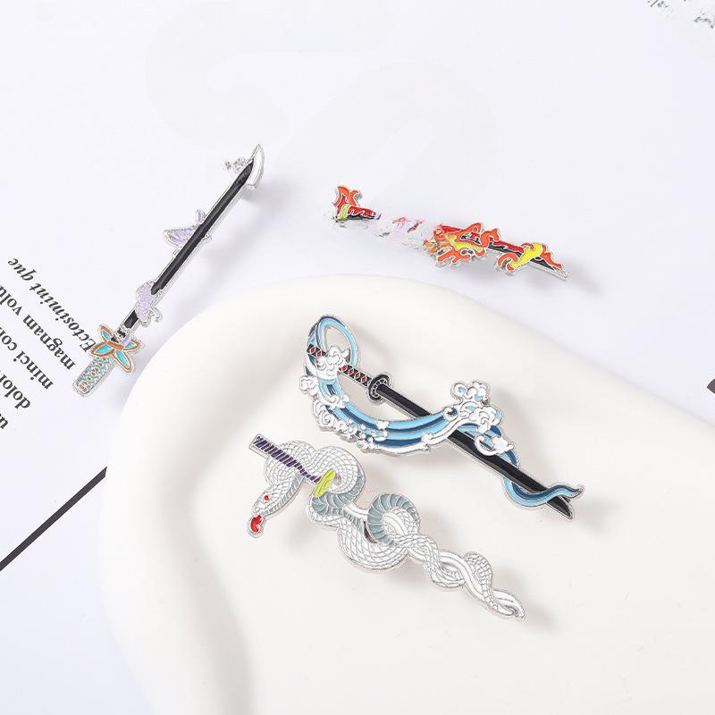 Demon Slayer Metal Badge: Shinobu Kocho Sun Blade Brooch - Insect Pillar Style Accessory.