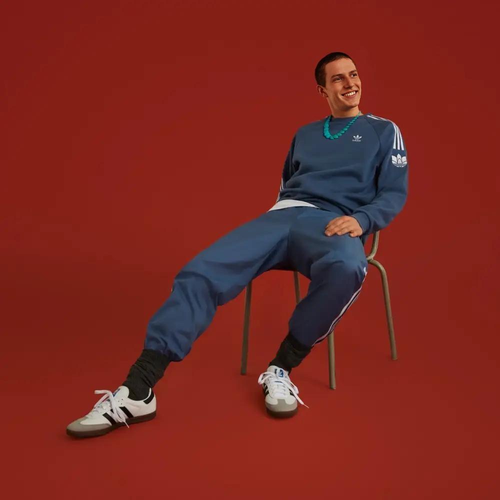 Adidas Sports Crew Neck Sweatshirt Men Sweatshirt Dark-Blue GN3556