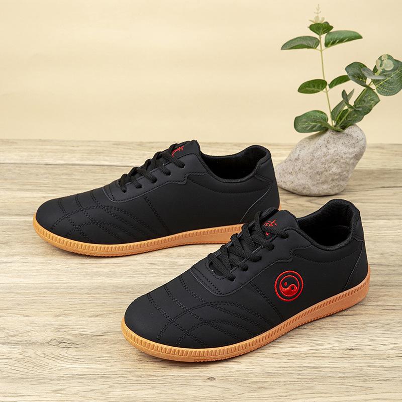Tai Chi Kung Fu Sneakers Tai Chi Shoes Soft Cowhide Cowhide Cowhide Sole Genuine Leather Martial Arts Casual Shoes Men's Practice Shoes