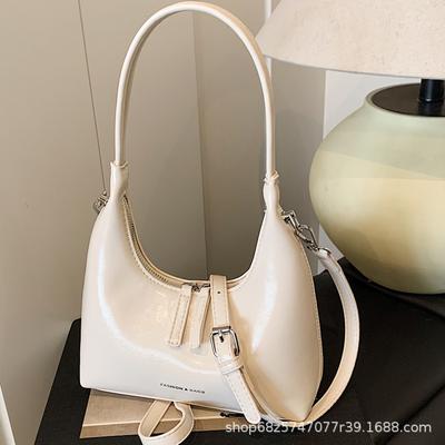 Fashionable and Versatile Handbag Women's 2025 New Trendy and Explosive Small Bag Foreign Style Commuter One-shoulder Crossbody Bag