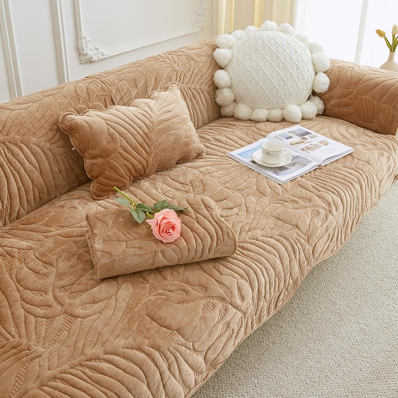The sofa cushion is simple and non-slip cushion, and the winter plush sofa cover covers the four seasons universal solid color cover cloth towel