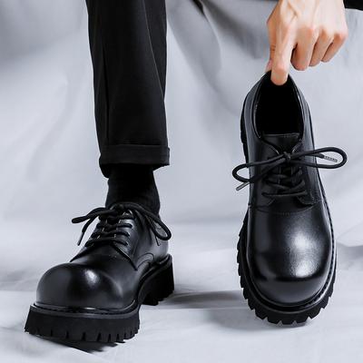 Sapatos Derby de sola grossa Estilos de design masculinos modernos e modernos Lazer Ao ar livre Festa juventude Preto Sapatos de escritório diários Quentes