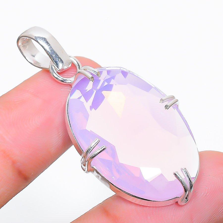 Pendente in Argento Sterling 925 Fatto a Mano con Gemma Opale Latteo 1,81"