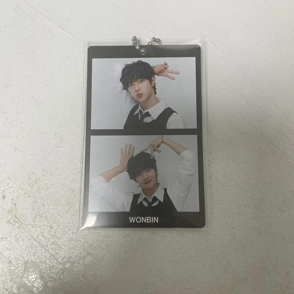 Riize Wonbin Japan Hole Tour Keyring Photocard 2 Cut Popup Store 