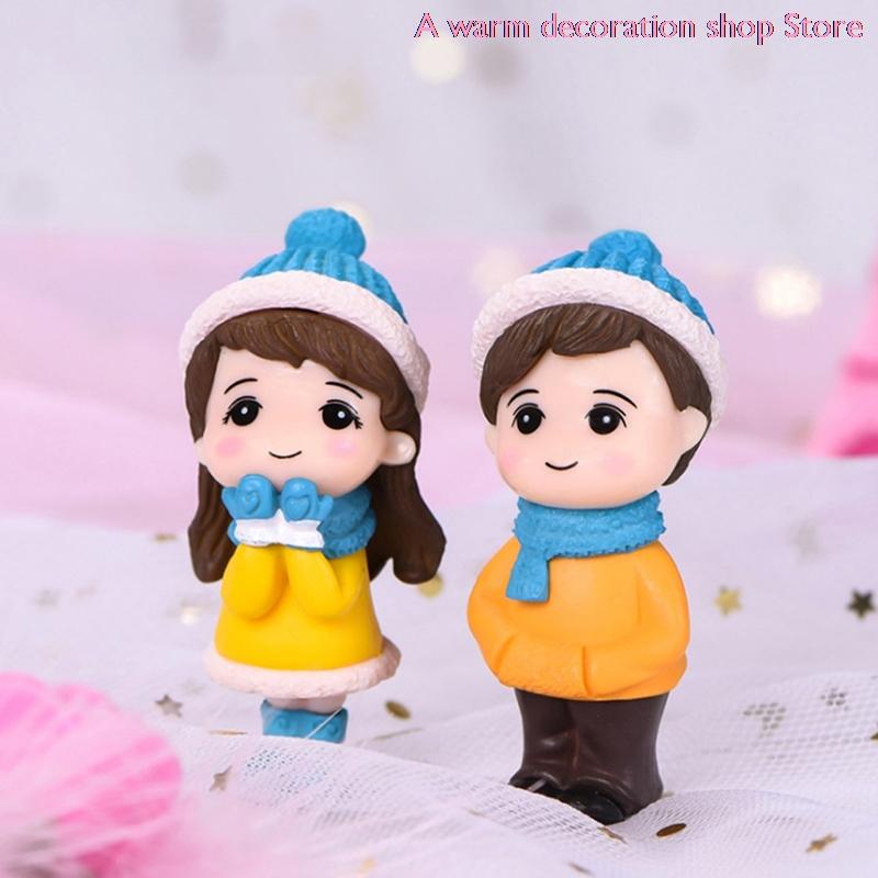 1pair Winter Dress Lovers Boy Girl Studendt People Doll Toy Model Statue Figurine Ornament Miniatures Home Decor