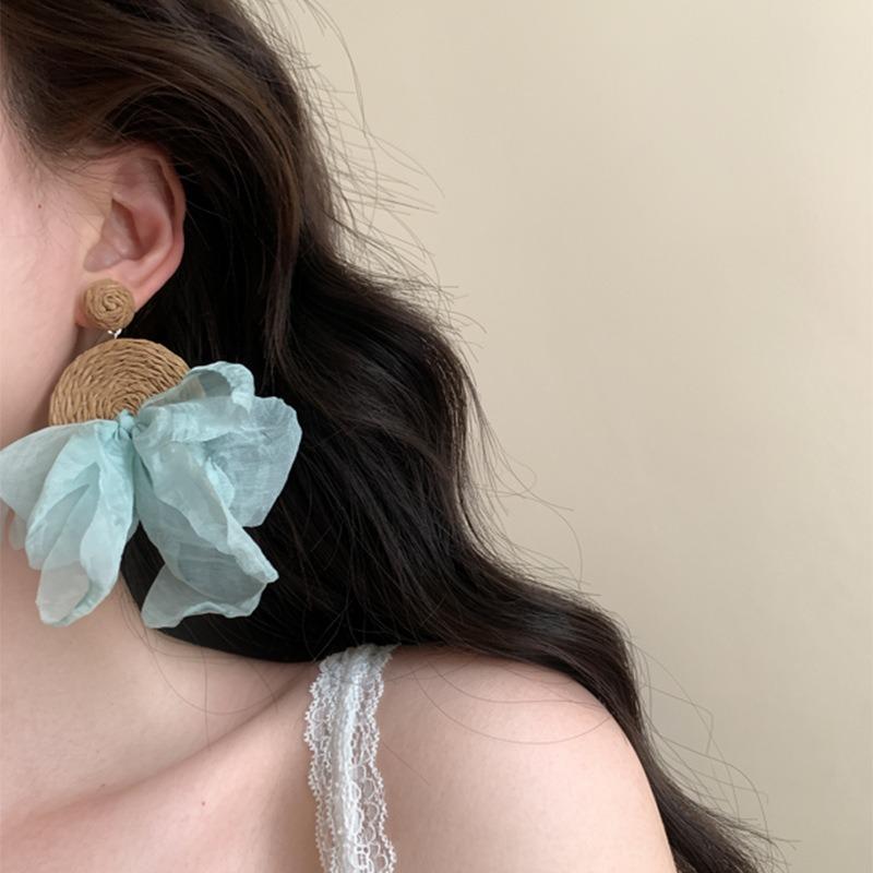 Silver needle chiffon raffia fabric pendant earrings seaside vacation temperament earrings design sense niche earrings women