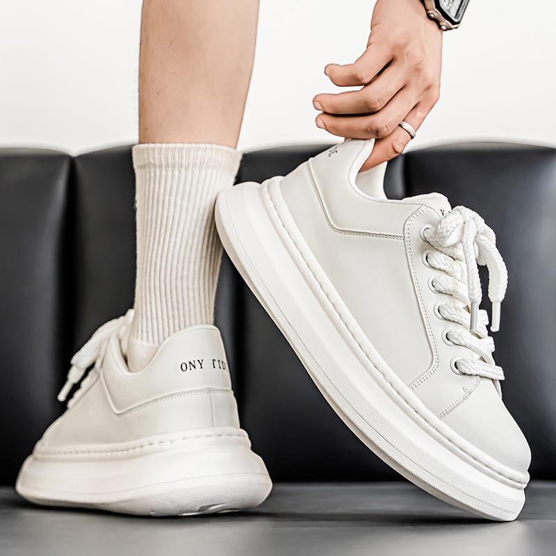 Erkek Günlük Dört Mevsim Moda Kaykay Öğrenci Rahat Spor Ayakkabıları Erkek Trend Yumuşak Taban Nefes Alabilen Ayakkabı