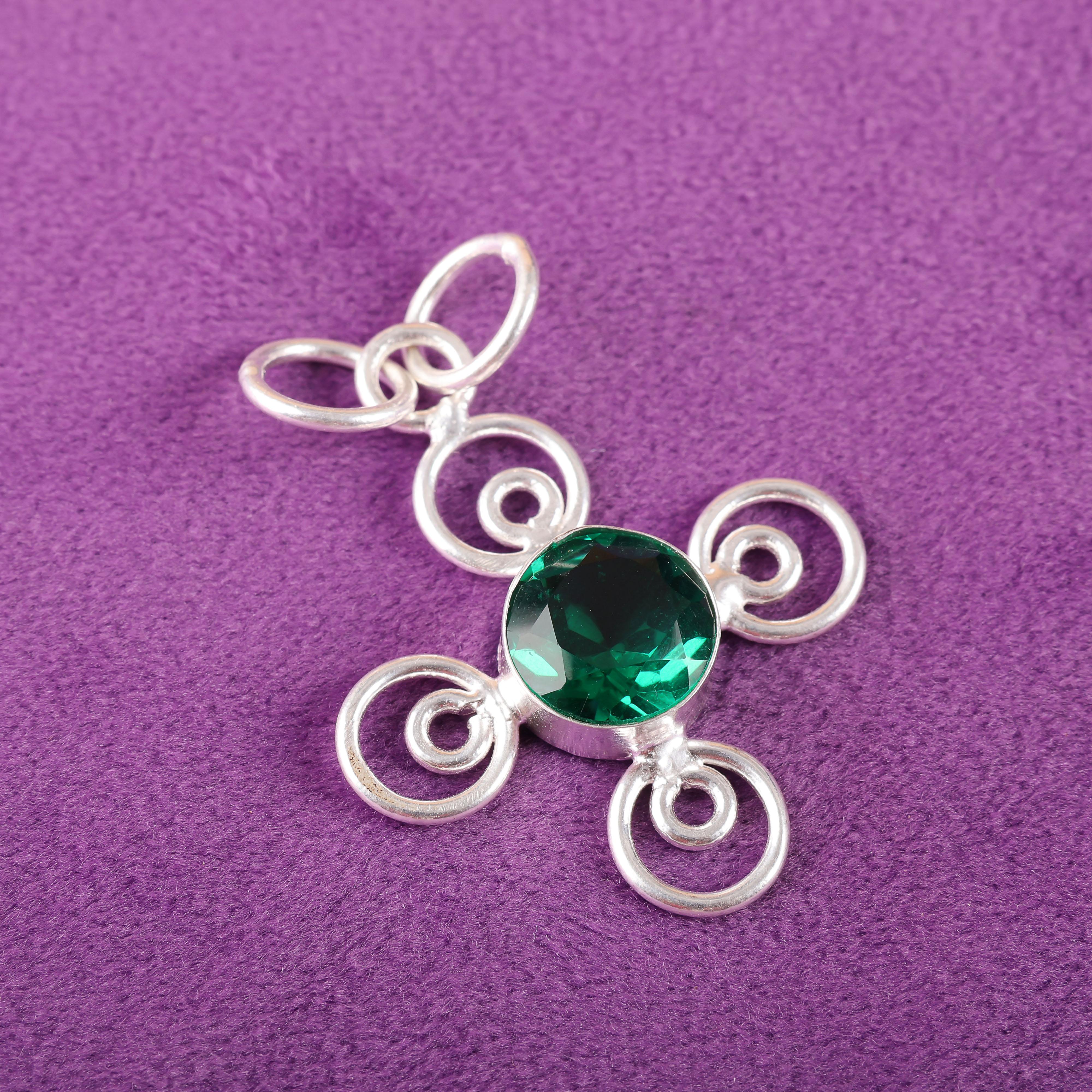 

Подвеска с зеленым изумрудом, Ювелирное изделие, Великолепная серебряная подвеска ручной работы, Ювелирное изделие из стерлингового серебра 925 пробы для свадебного подарка 1.57 Inches зелёный