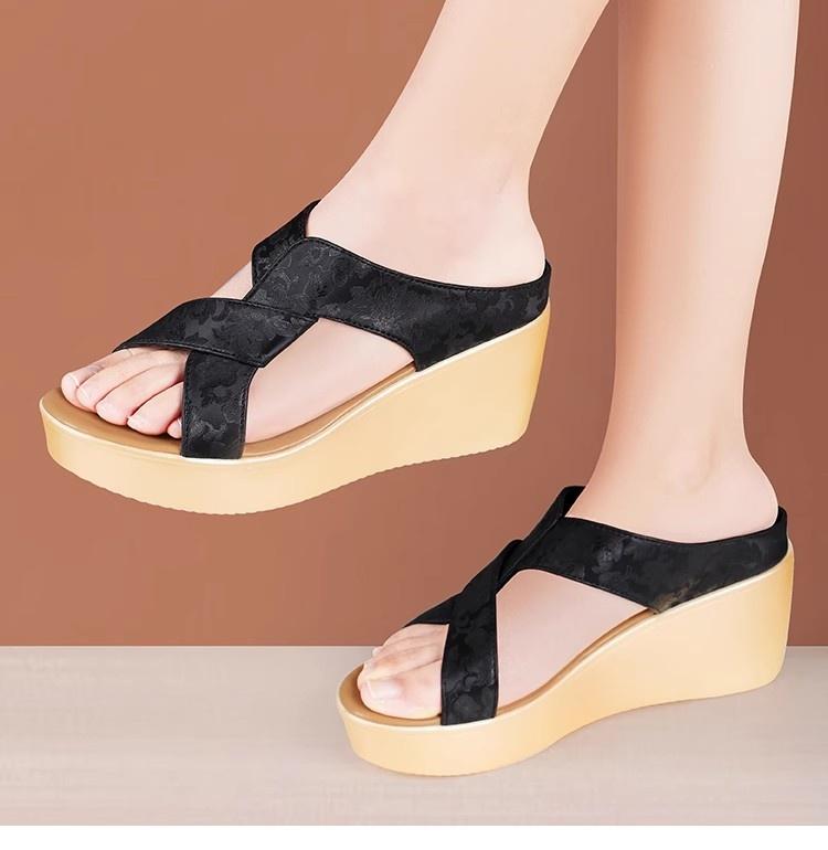 

6cm Small Size 33-43 Elegant Comfortable Embroider Soft Leather Slippers Platform Wedges Shoes 2025 Med Heels Slides Office Mom 33 чорний
