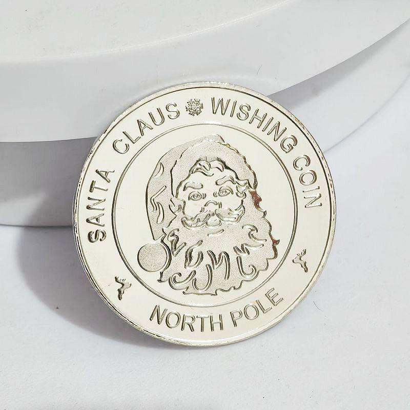 

Santa Claus Commemorative Gold Coin: European & American Relief Metal Christmas Gift 40x1.5 mm срібний