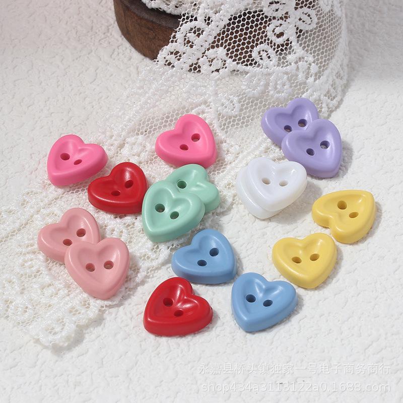 20 Pieces Cute Mini Heart Plastic Buttons Sewing Supplies for Women's Cardigans Blouses & Children's Garments DIY Button Craft