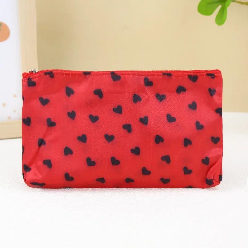 

Heart Print Cosmetics Bag for Travel Lady Washing Toiletry Pouch Bags Simple Fashion Women Makeup Bags Cosmetic Bag красный